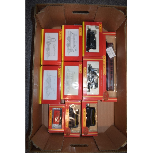 405 - A collection of boxed Hornby OO Gauge model railway items to include, Caledonian Local, BR 0-4-0 Die... 