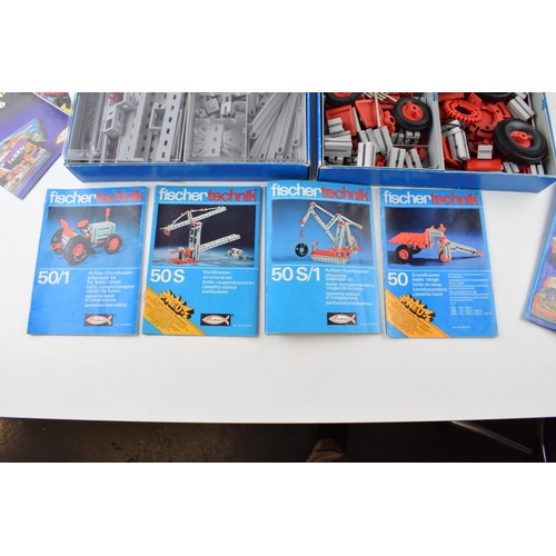 416 - A quantity of boxed vintage Fischertechnik model making kits, to include kit 100s and 100 together w... 