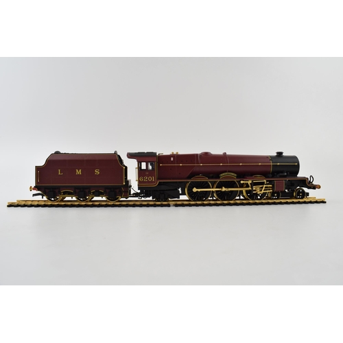 418 - A Hornby Train R2215 limited edition of 5000 LMS maroon 