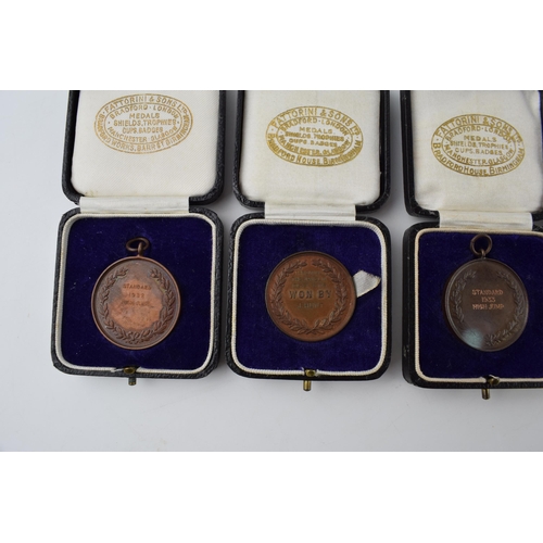 481 - Bronze 'Police Athletic Association' fobs and medals awarded too F.W Hunt. Dates ranging from 1926 -... 