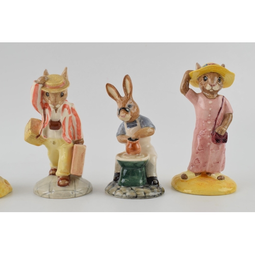 168G - Boxed Royal Doulton Bunnykins figures to include Uncle Sam, Master Potter, Seaside, Father and Sight... 