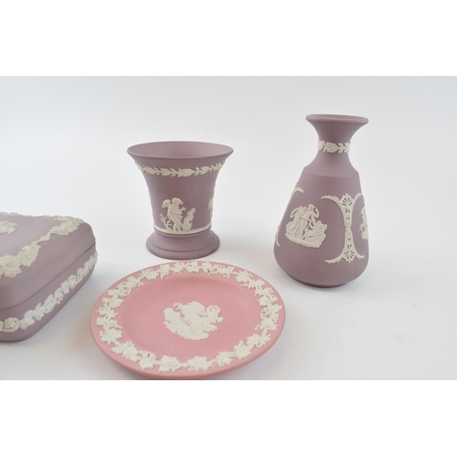 214 - Wedgwood Jasperware lilac vase, square lidded box and bud vase, together with pink pink tray and set... 