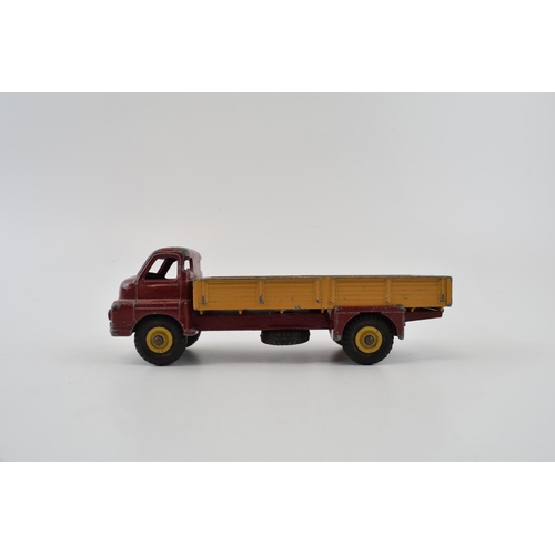 498 - Boxed Dinky Toys 922 Big Bedford Lorry Maroon cab with yellow back.