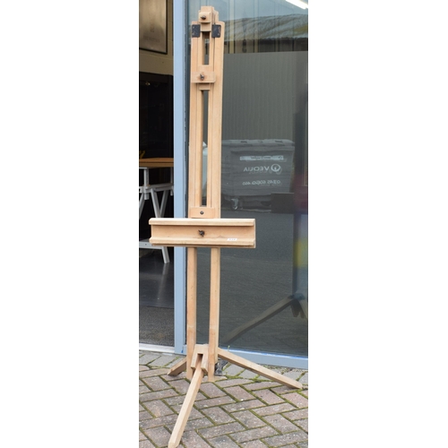 534 - Artists Radial Studio easel, free standing, fully adjustable in beech, approx 1.8-2m tall.