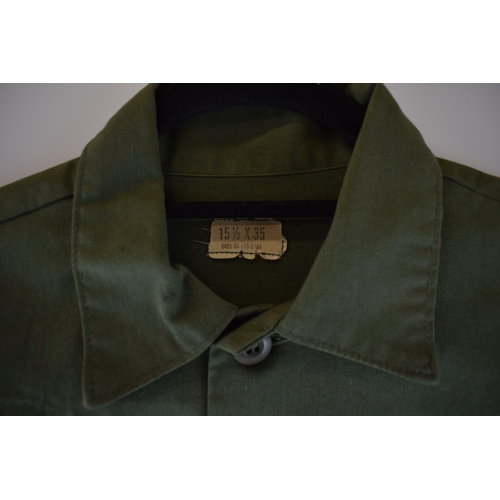 547 - Vintage USAF uniform shirt. Size 15.5 x 35.