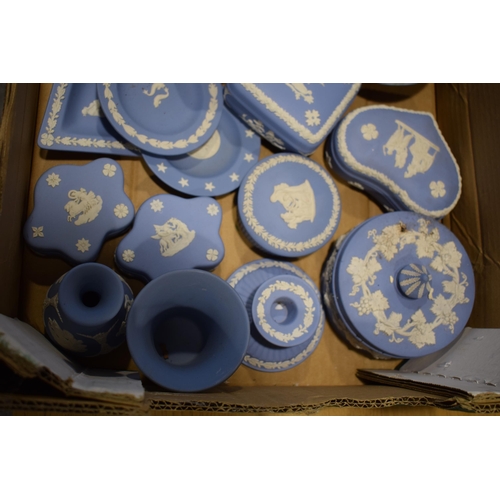 216H - Wedgwood Jasperware to include vases, trinkets, pin dishes, candlesticks and others in blue, circa 2... 