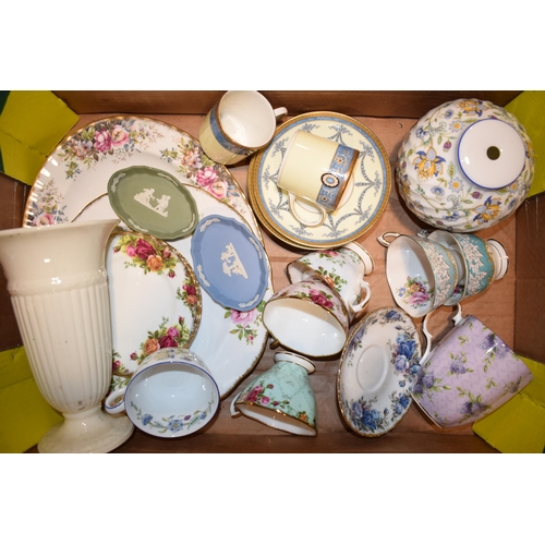 219E - Pottery to include Royal Albert Old Country Roses cups to include Peppermint Damask, Blue Damask and... 