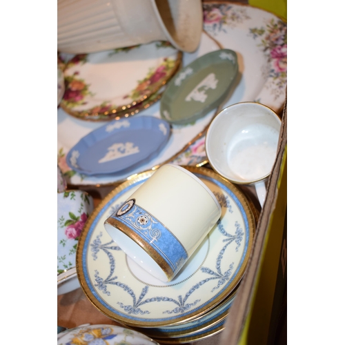 219E - Pottery to include Royal Albert Old Country Roses cups to include Peppermint Damask, Blue Damask and... 