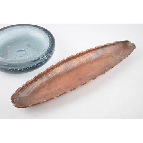 306 - An elongated hammered copper Arts and Crafts tray with an art glass bowl (2).