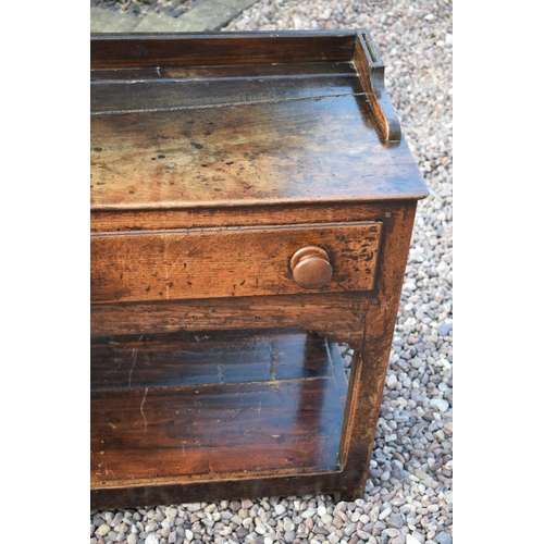 492A - Early 19th century Welsh oak dresser with planked base with 2 drawers with 3 shelf top rack with gro... 