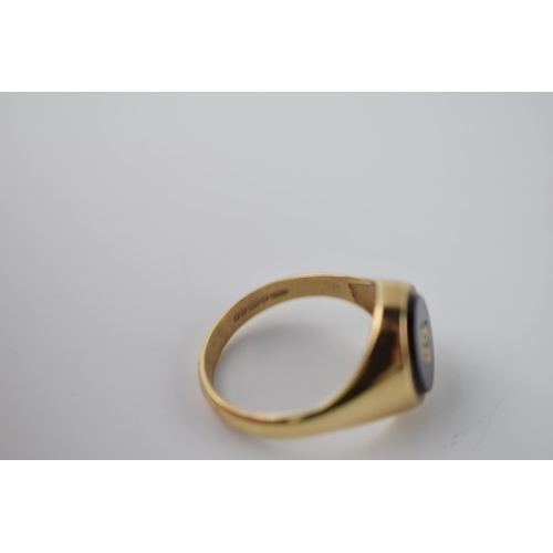 290 - 9ct gold and onyx ring set with diamond, 5.1 grams, size V.