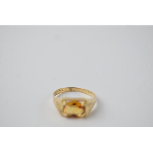 296 - 9ct gold ring with citrine style stone, 2.1 grams, size N.