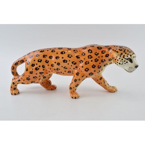 65 - Beswick Leopard 1082.