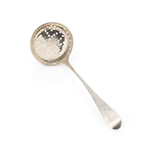 125 - Silver sugar sifter ladle, London 1795, Thomas Whipham, 16.4 grams.