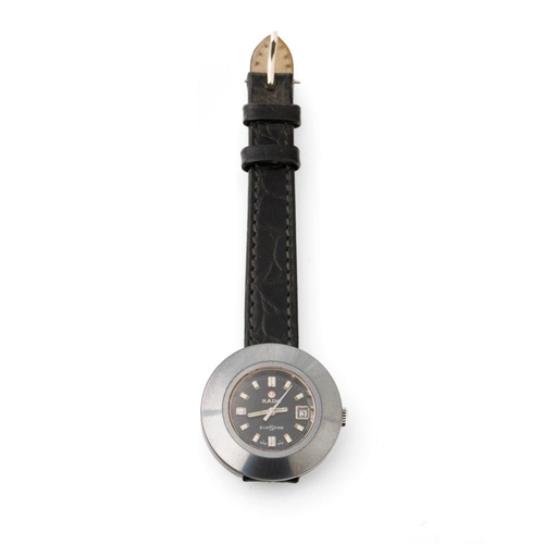 164 - Ladies's vintage Rado date Dia Star wrist watch, comprising a round black dial. Stainless steel case... 