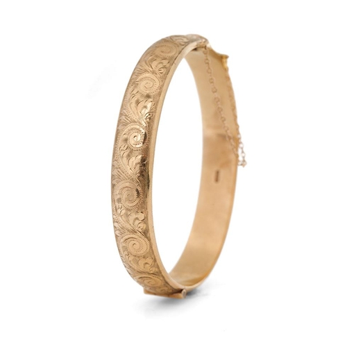 275 - 9ct solid gold bangle by liberty, a high quality piece fully UK hallmarked for Birmingham 1986, weig... 