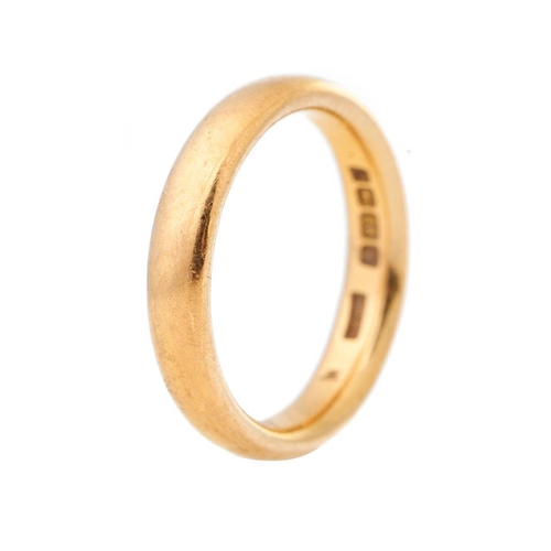 279 - 22 ct gold hallmarked wedding ring, size N, weight 7.35g.