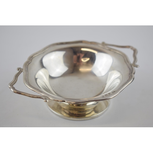 101 - Silver tazza, Birmingham 1908, Deakin & Francis, 58.1 grams, with 2 handles.