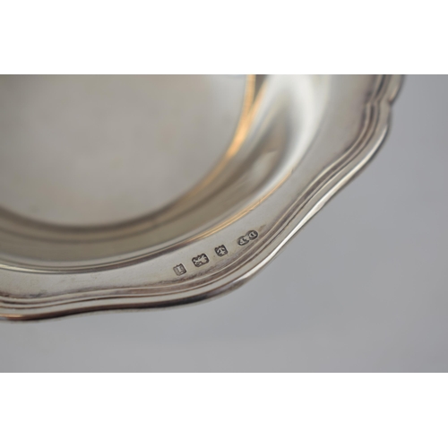 101 - Silver tazza, Birmingham 1908, Deakin & Francis, 58.1 grams, with 2 handles.