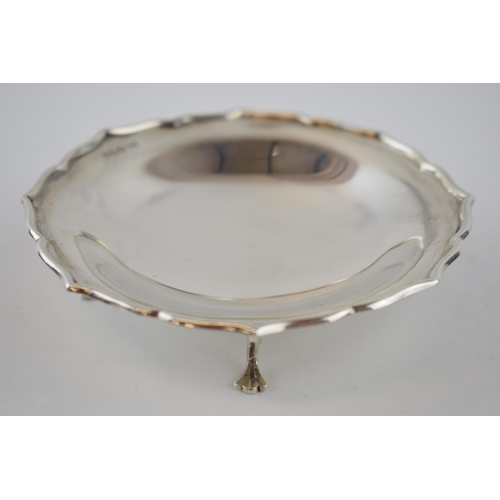 113 - Hallmarked silver dish with shaped edge, Sheffield 1921, HW, 60.5 grams.