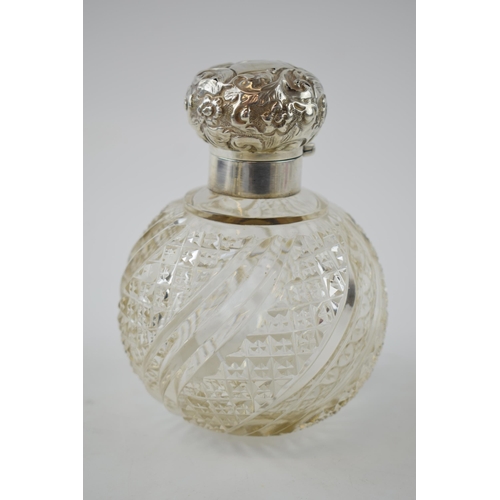 122 - Silver and glass globular perfume bottle, with original stopper, Birmingham 1900, Nathan & Haynes, 1... 