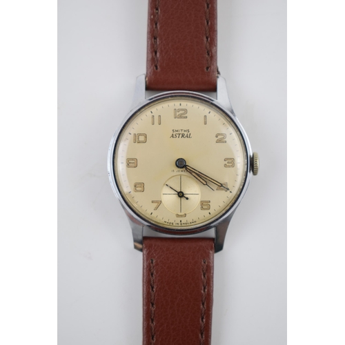 165 - Gentleman's vintage Smiths Astral wrist watch, comprising a round dial with luminous numbers and sub... 