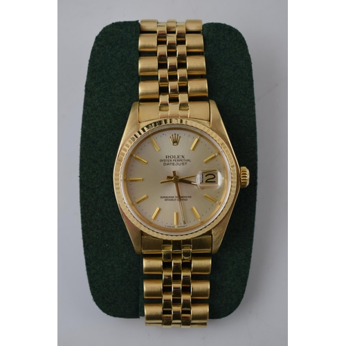 177 - Rolex Oyster Perpetual Datejust, 18ct yellow gold gentleman's wristwatch. 36mm case, sunburst dial w... 