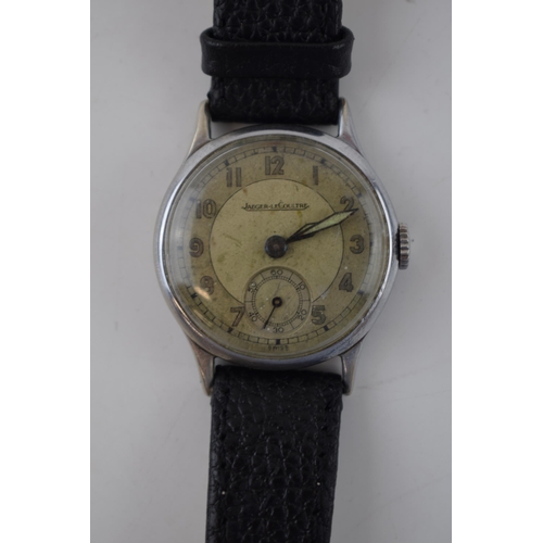 186 - Gentleman's vintage Jaeger Le Coultre wrist watch, comprising a round silver tone dial with luminous... 