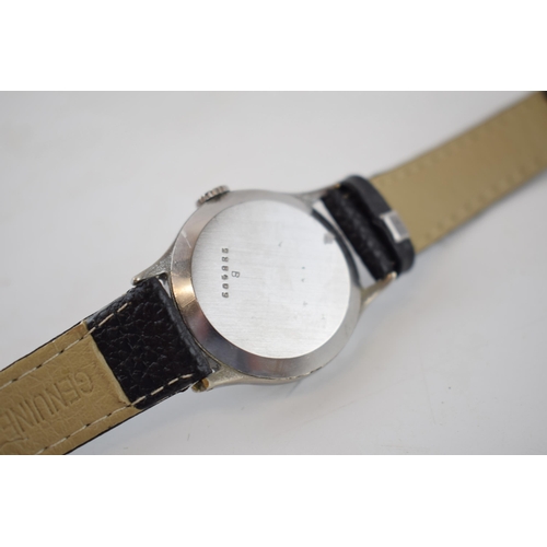 186 - Gentleman's vintage Jaeger Le Coultre wrist watch, comprising a round silver tone dial with luminous... 