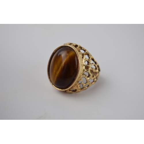 268 - 9ct gold ornate ring with tiger's eye, 8.8 grams, size O/P.