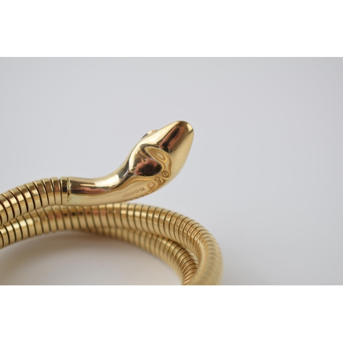 272 - 9ct gold expanding snake head bangle, fully hallmarked for Chester 1961, makers Smith & Pepper, weig... 