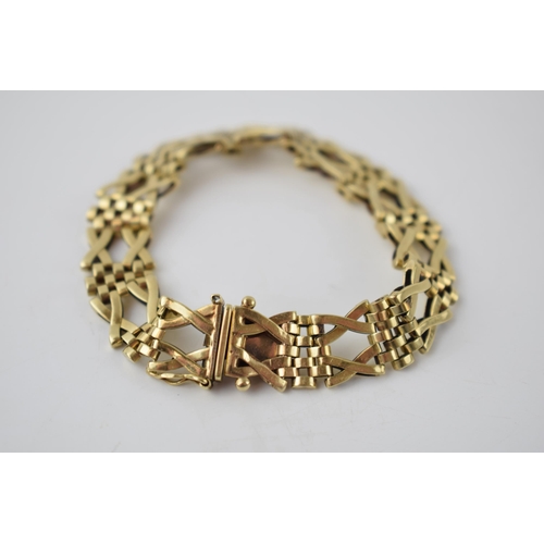 280 - 9ct gold hallmarked bracelet, 16.4g.