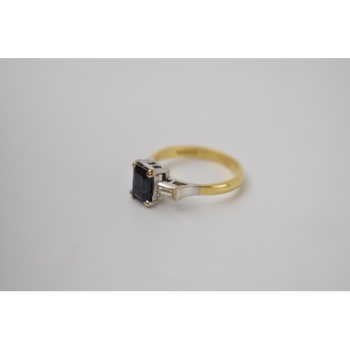 300 - 18ct gold and platinum ladies ring flanked by rectangular diamonds and a central sapphire, size L, 3... 