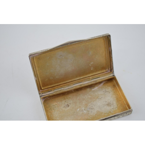 145 - Vintage silver snuff box with floral decoration, stamped '900', 69.0 grams.