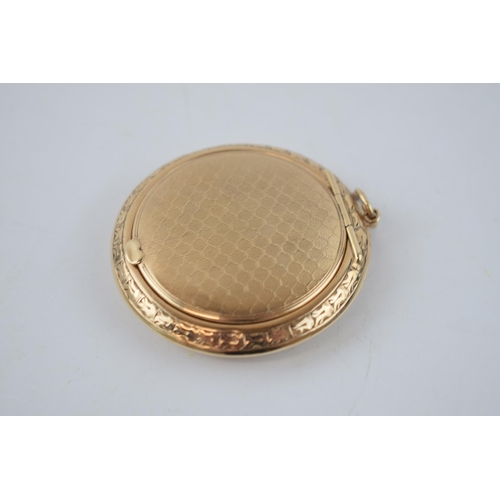 346 - 9ct gold circular rouge compact, decorated to front and reverse, loop to top, mirror to interior, Bi... 