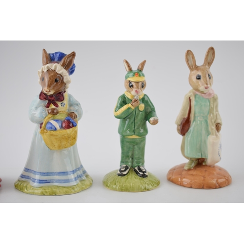 160 - Boxed Royal Doulton Bunnykins to include Sweetheart, Mary Mary, Stopwatch, Mrs Bunnykins at the East... 