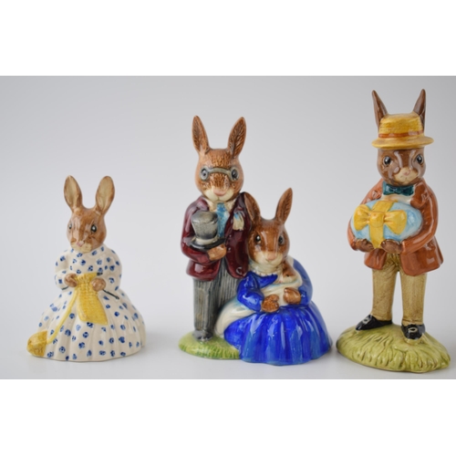 163 - Boxed Royal Doulton Bunnykins to include Tyrolean Dancer, Little Miss Muffet, Susan, Family Photogra... 