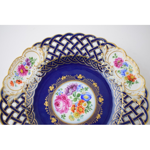 126 - Meissen late 19th / early 20th century cabinet plate with pierced decoration, with floral sprays wit... 