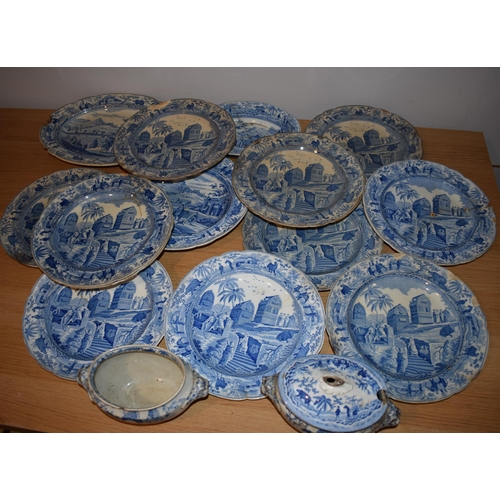 132Q - 19th century Spode blue and white transfer ware in the Caramanian pattern, part dinner set, to inlcu... 