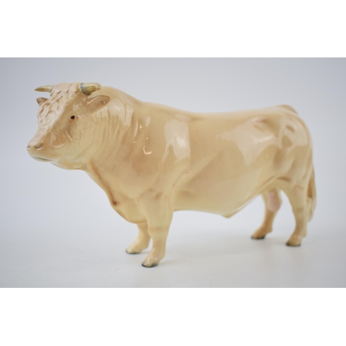 74Q - Beswick Charolais Bull 2463.