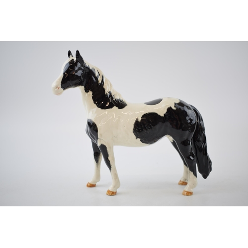 74U - Beswick Piebald Pinto Pony 1373 (minor nip to back right hoof).