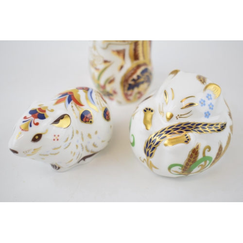 36 - Royal Crown Derby paperweight, Chester Chipmunk, 10cm, commissioned for Sinclairs, limited to a twel... 