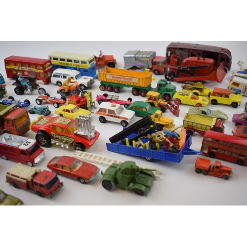 458 - A collection of vintage die cast model toy collectables to include Matchbox, Dinky, Lesney, Corgi an... 