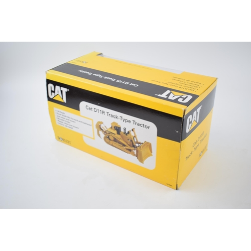 462 - Boxed CAT D11R Track-Type Tracto, 1:50 scale model, 1999.