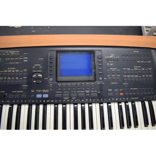 478A - Technics KN 2000 PCM Keyboard MIDI connectivity Made in Japan, In working order with music stand and... 