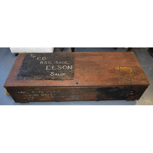 506 - A military ammunition box / tool kit in wood with rope handles. WWII era marked in original paint wi... 