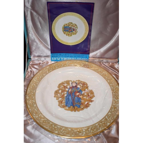 143 - A collection of boxed Spode commemorative plates. (8)