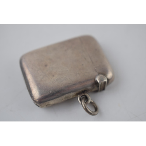 171 - Silver vesta case, Birmingham 1908, 16.0 grams.