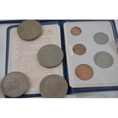 253 - A collection of mixed UK coinage to include Commemorative crowns (15) and Winston Churchill crowns (... 