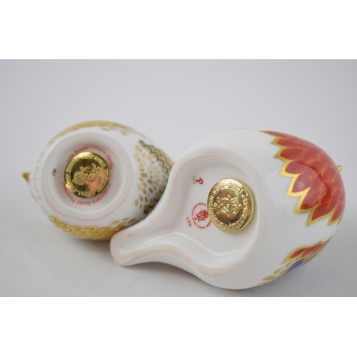 38 - Royal Crown Derby paperweights in the form of a Robin and a Firecrest, first quality with gold stopp... 